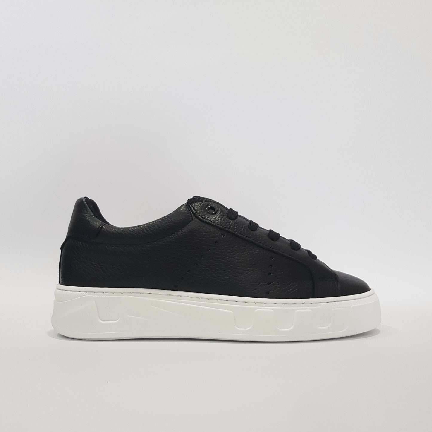 Sneakers in pelle - PAS23BT