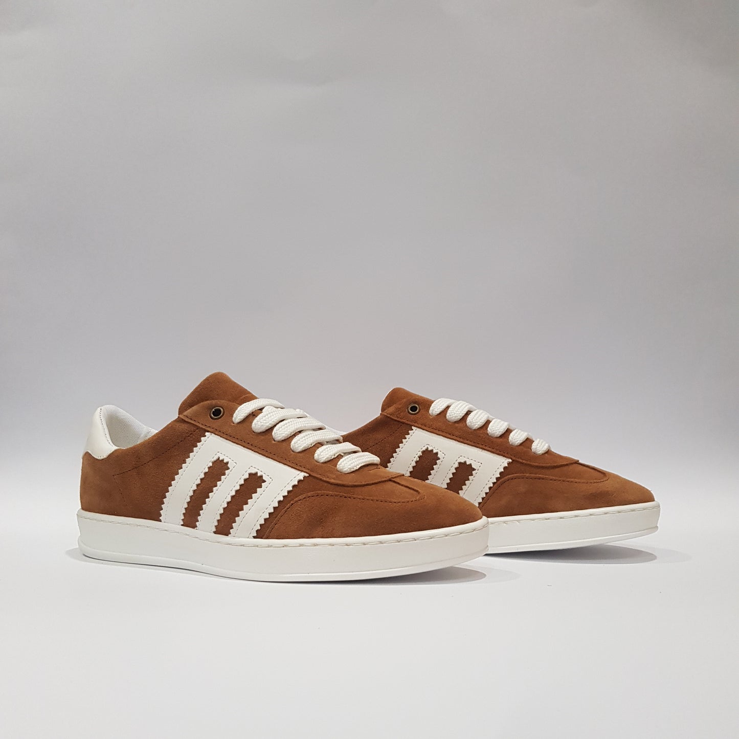 Sneakers in camoscio - S622CP