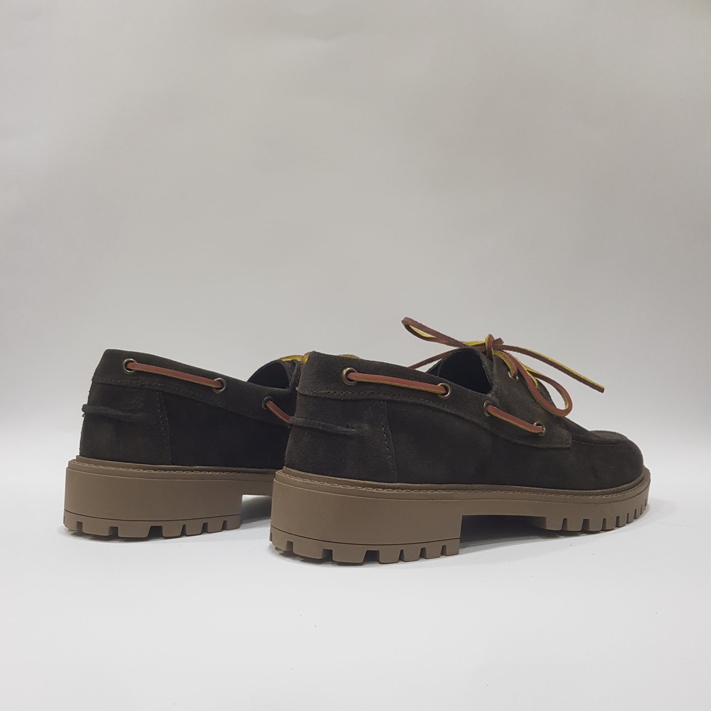 Mocassino barca in camoscio - M0126C