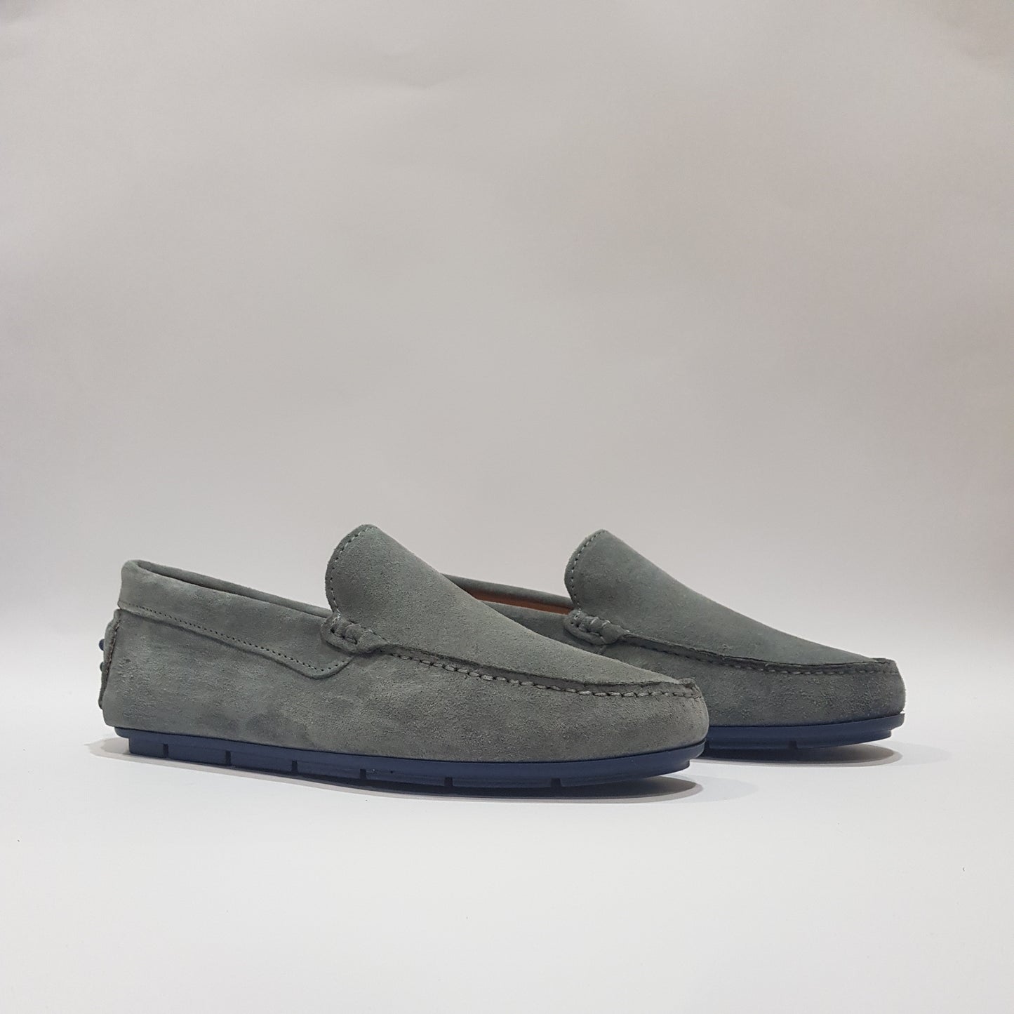 Mocassino gommino in camoscio - M100C