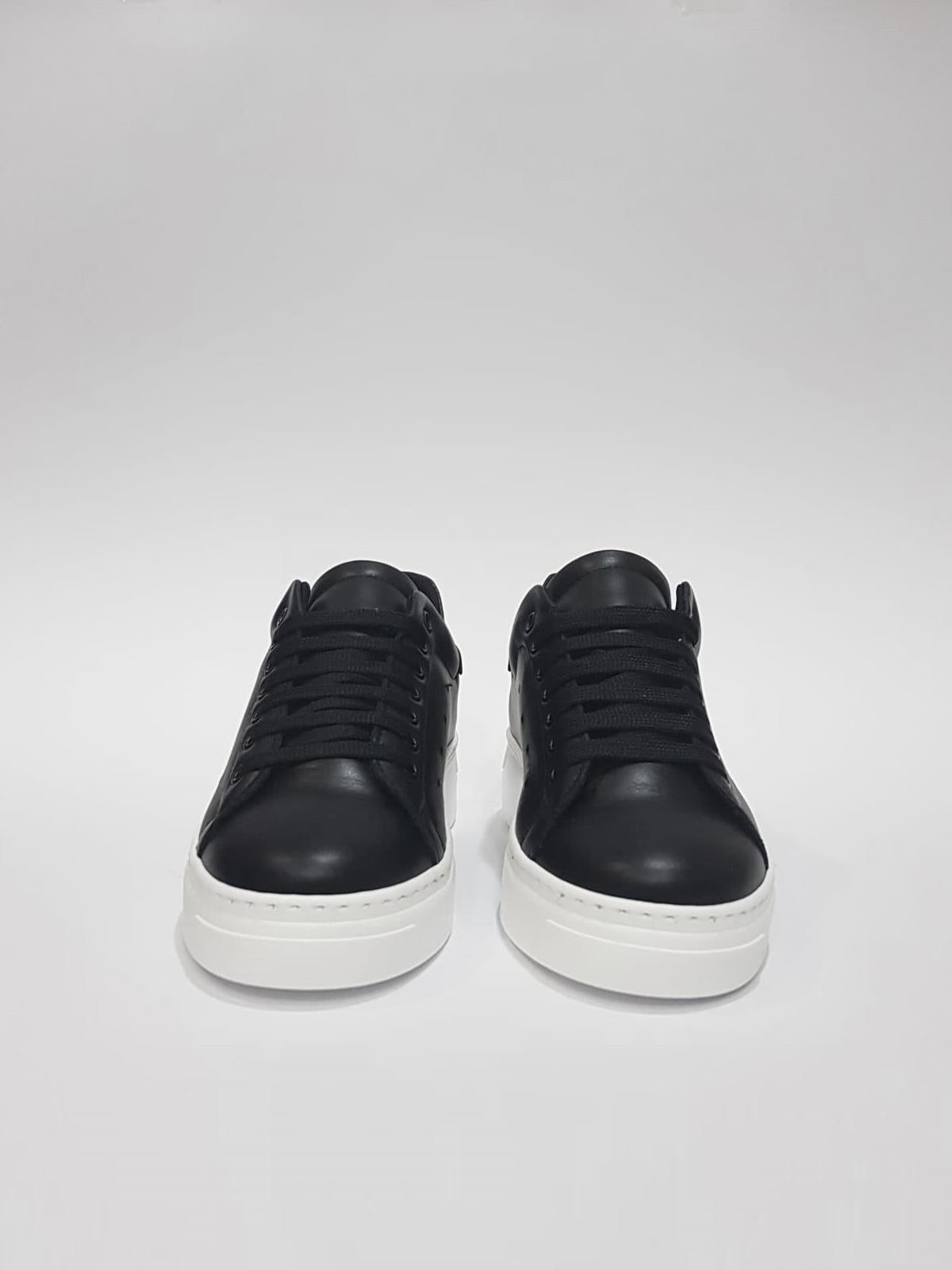 Sneakers in pelle - ARM150P