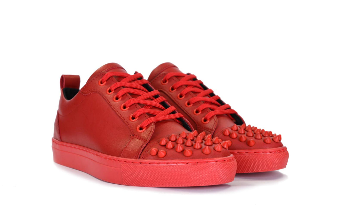 Sneakers in pelle e punta borchiata - 1970B