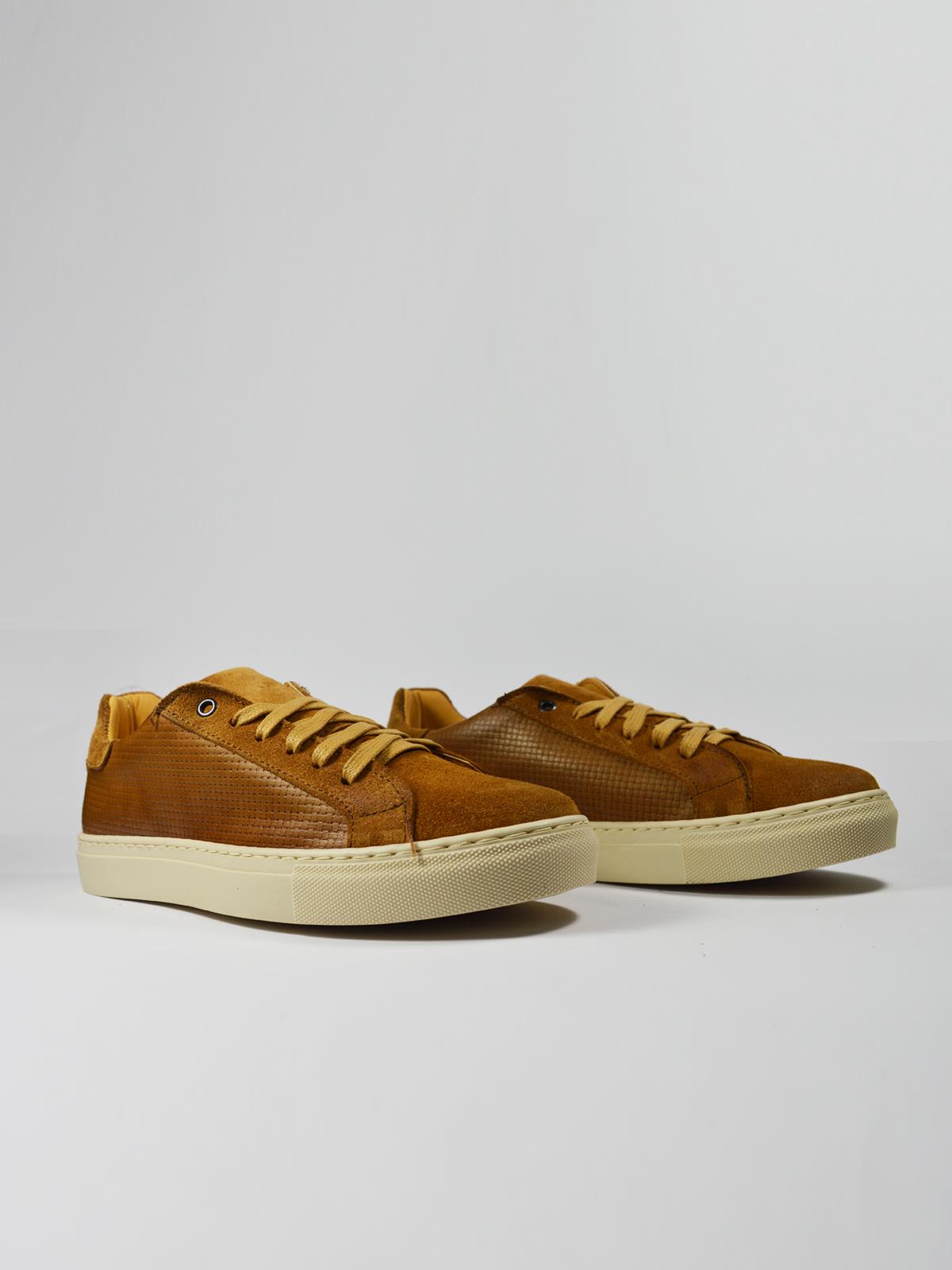 Sneakers in pelle - F7132PC
