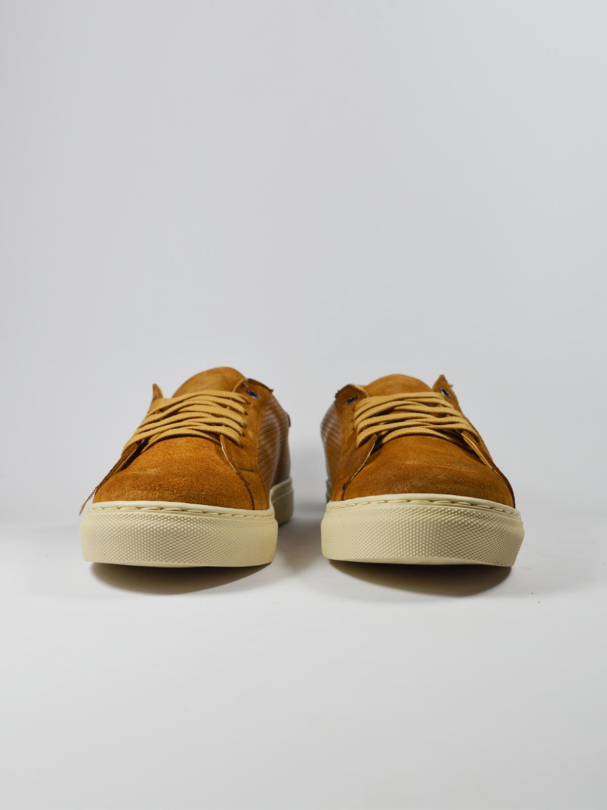 Sneakers in pelle - F7132PC