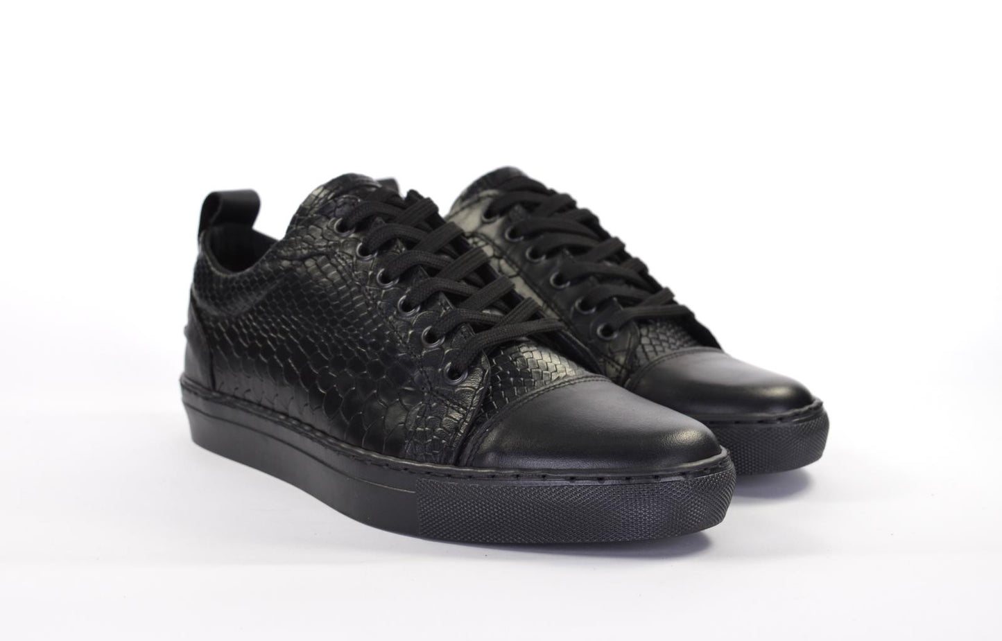 Sneakers in pelle squamata - 1970