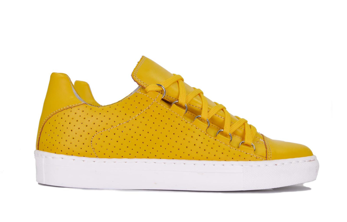 Sneakers in pelle forata - B3000F