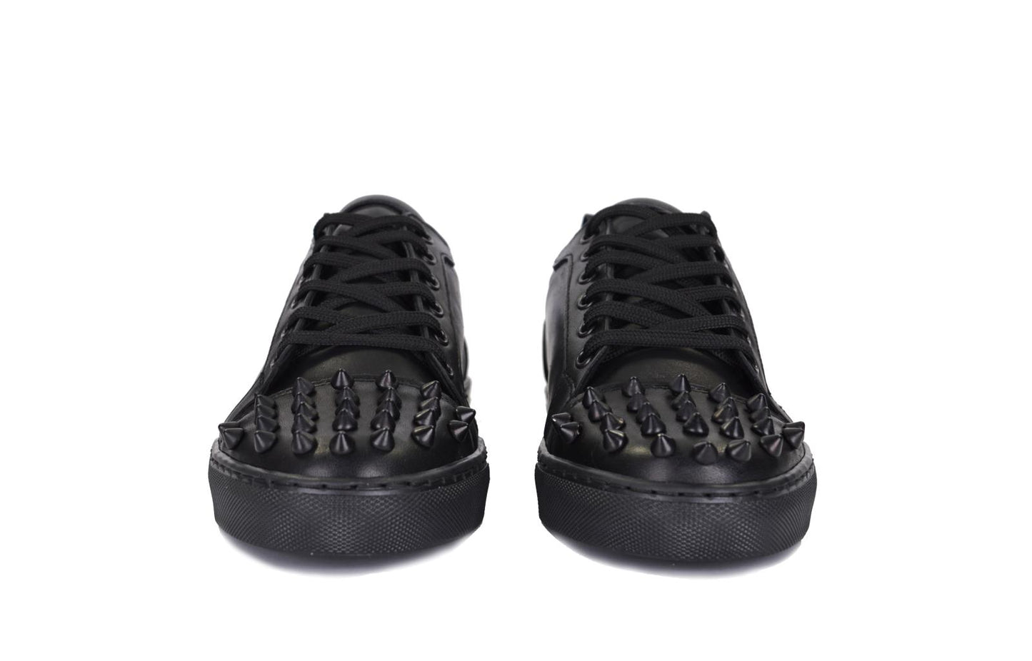 Sneakers in pelle e punta borchiata - 1970B