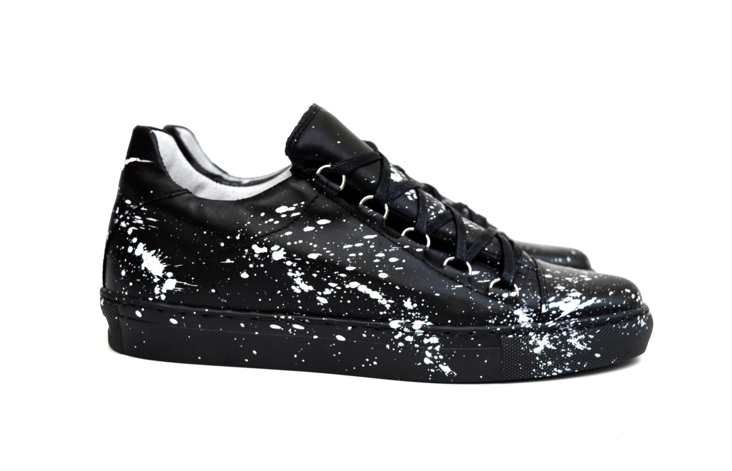 Sneakers in pelle con schizzi di pittura - B3000X