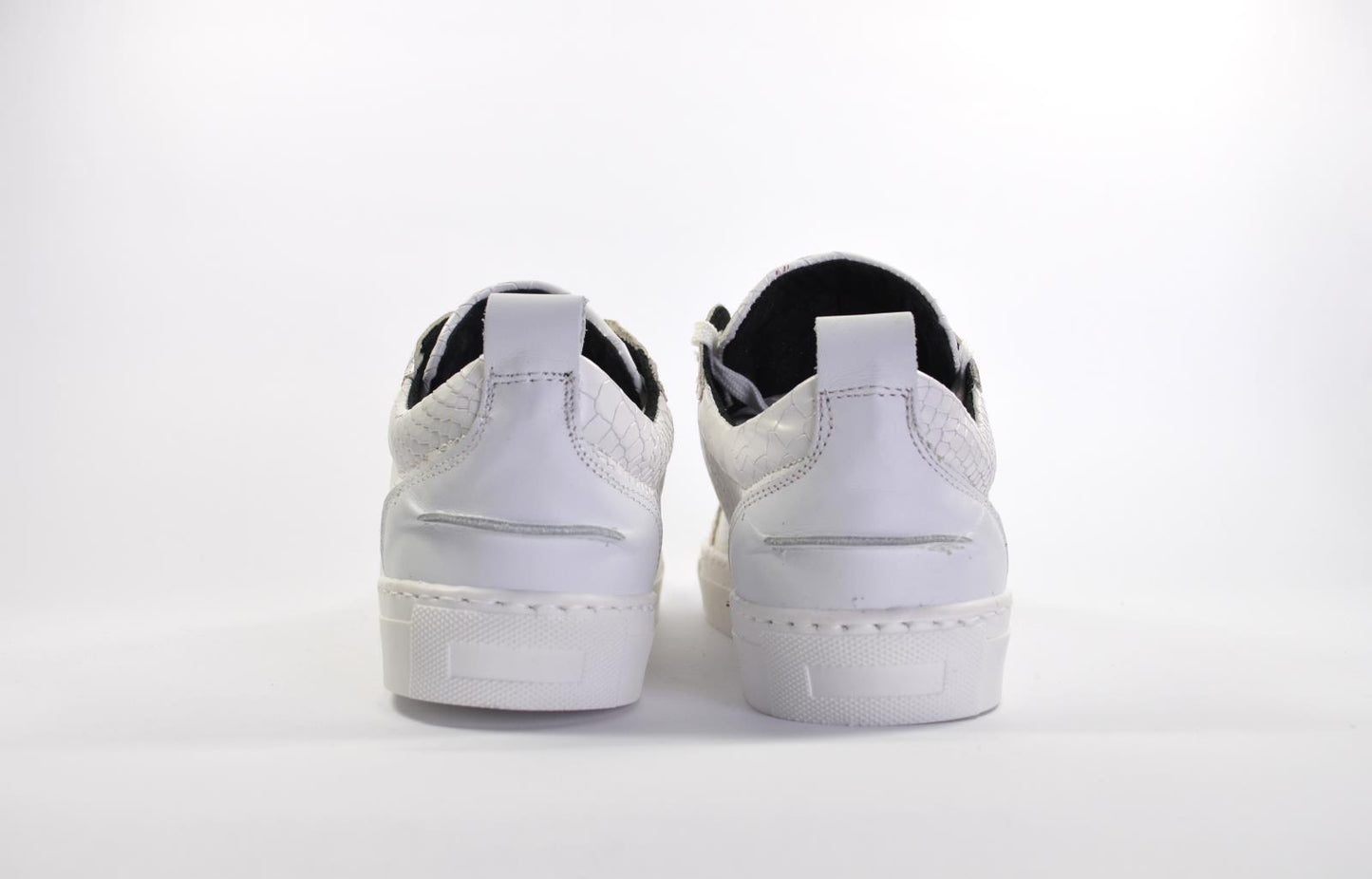 Sneakers in pelle squamata - 1970