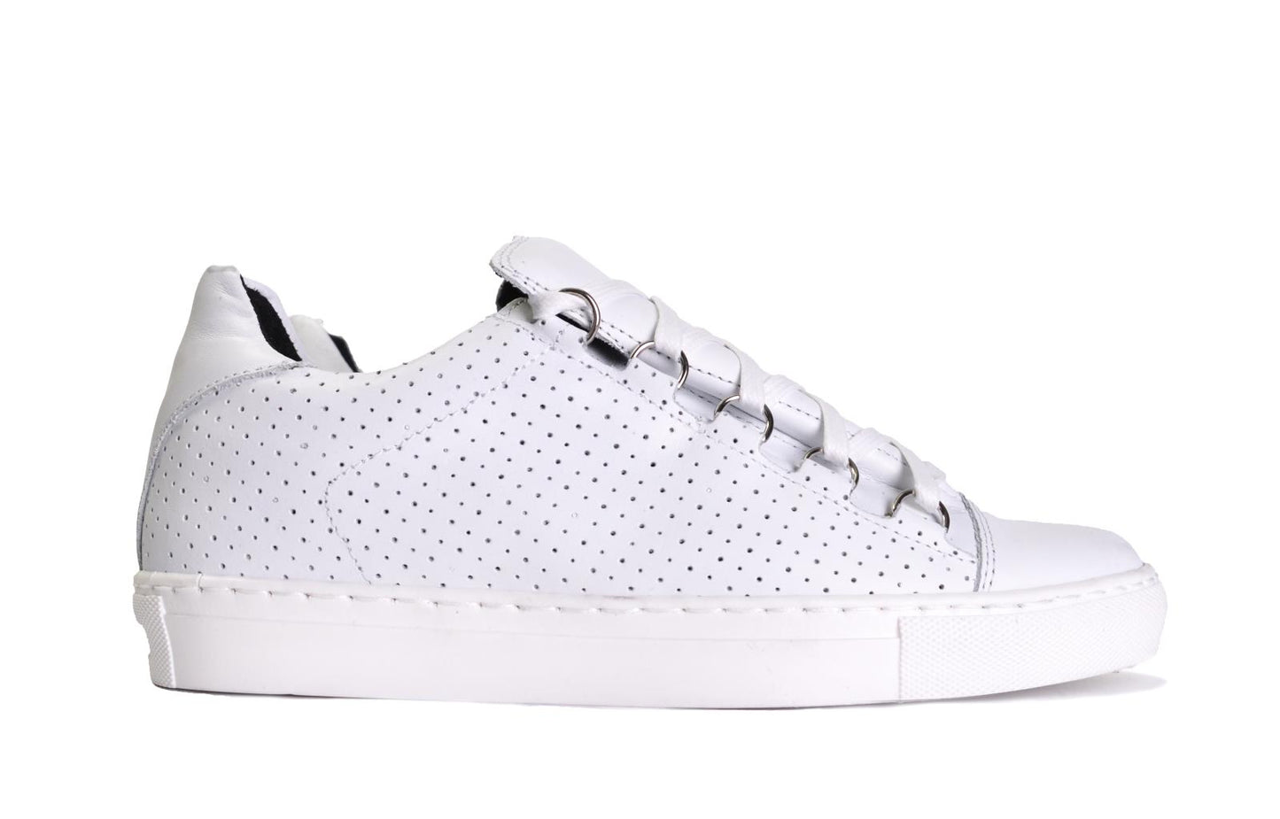 Sneakers in pelle forata - B3000F
