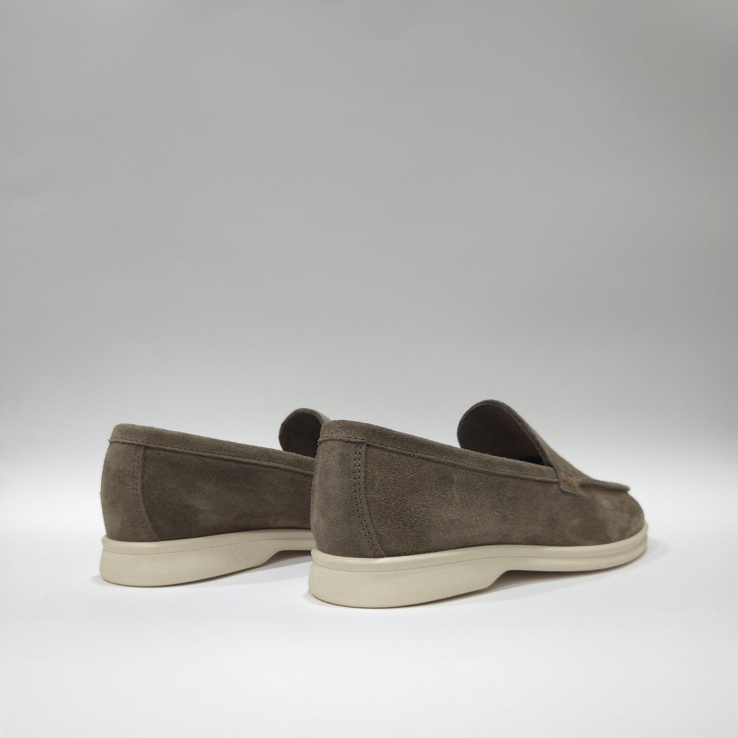 Mocassino in camoscio - M21C