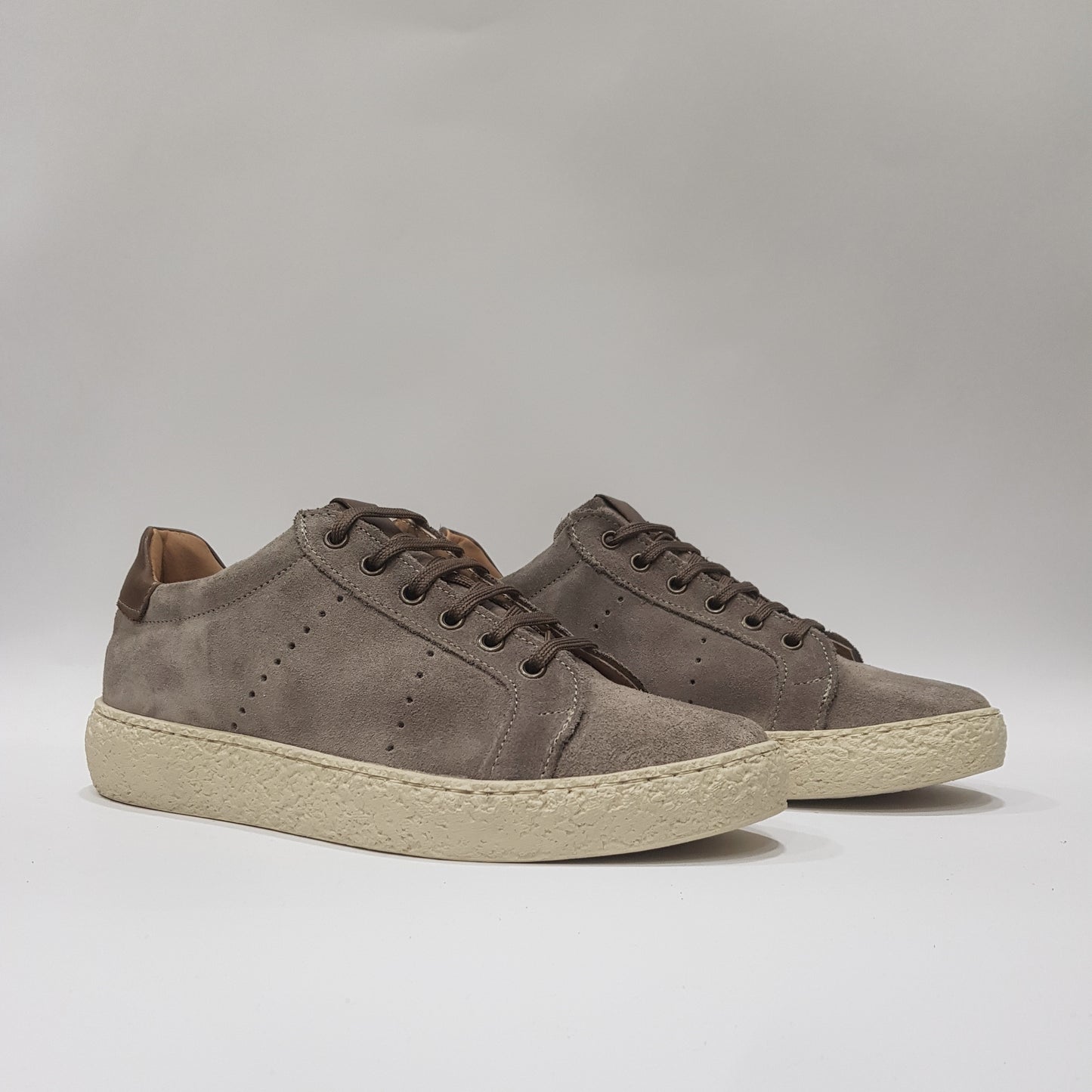Sneakers in camoscio - S2006C